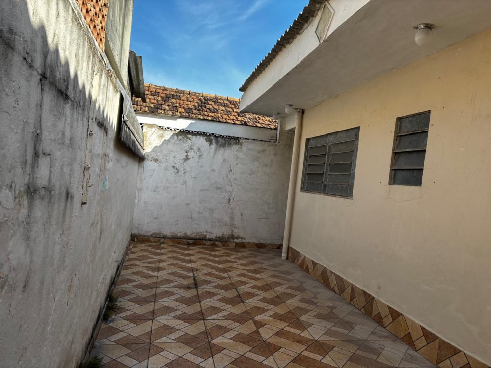 Casa - Aluguel - Padre Miguel - Rio de Janeiro - RJ